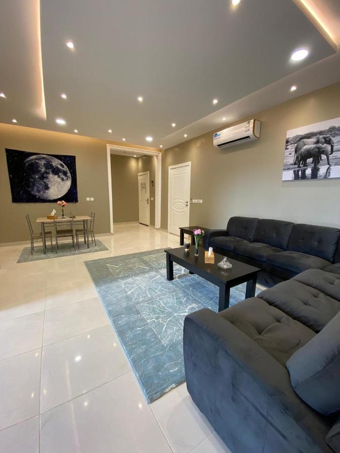 A - 369 مقابل الراشد مول Apartment