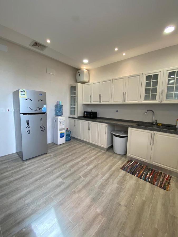 Apartment A - 369 مقابل الراشد مول *