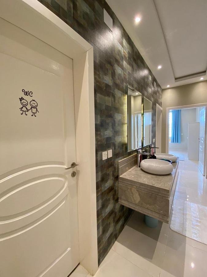A - 369 مقابل الراشد مول Apartment